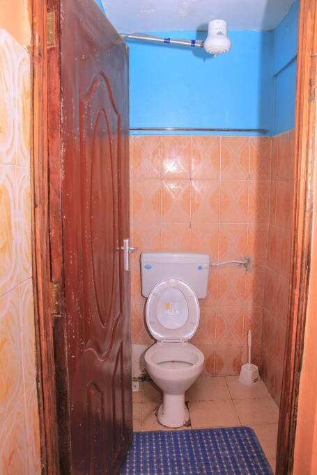 Cozy Homes 1 Bedroom House With Wi-Fi King Size Bed. Free Parking Naivasha Kültér fotó